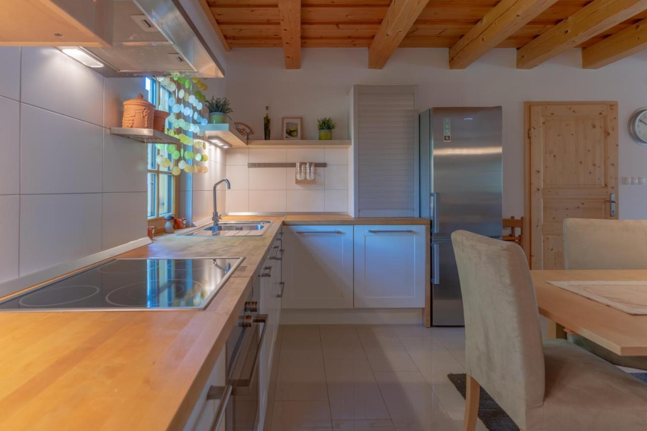Chalet Haloze Pristava Екстер'єр фото